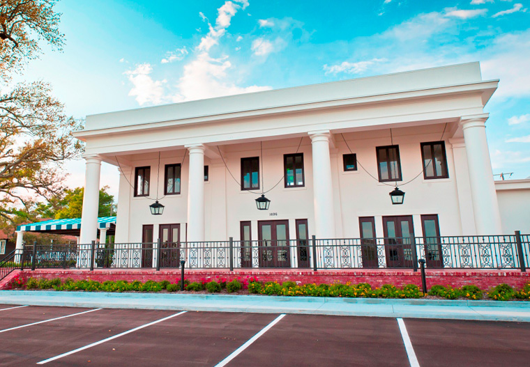 The White Pillars, Biloxi, MS